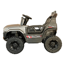 Brinquedo Bang Toys Jipe Elétrico Titan XR 2407 - Cinza